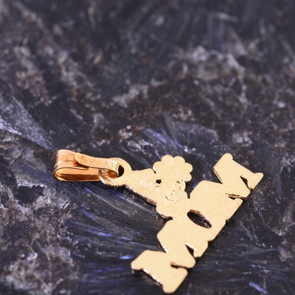 10K #1 Mom Pendant - Picture 5 of 9